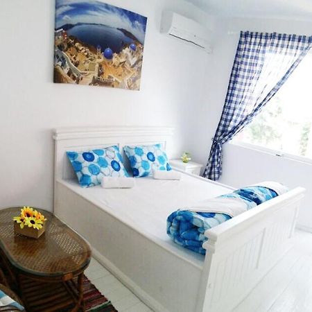 צרבו Hotel Yavor מראה חיצוני תמונה