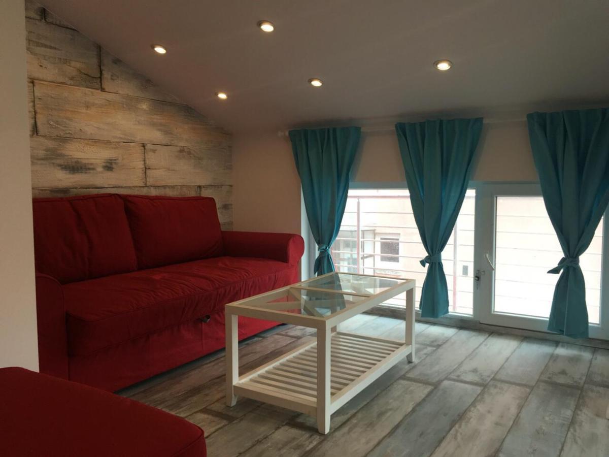 צרבו Hotel Yavor מראה חיצוני תמונה